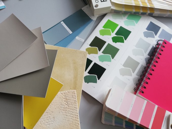 Illustration: couleurs et matériaux par Martine Pezard